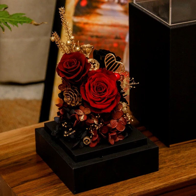 縮圖：秋色/紅色玫瑰花永生花亞克力禮盒