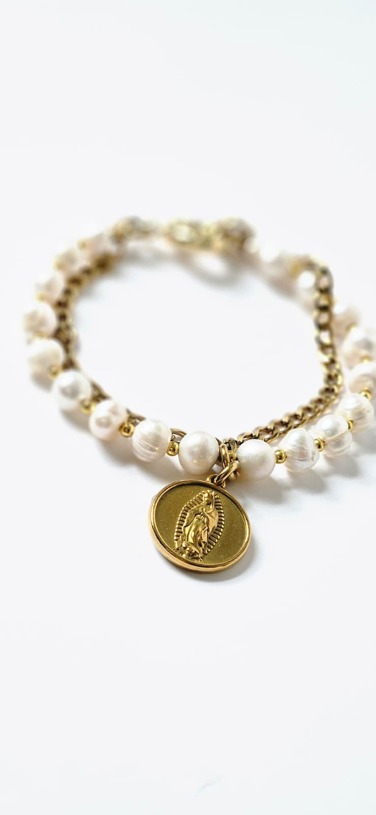 Thumbnail: Pearls of Grace Bracelet