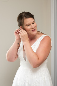 Fonthill Ontario wedding photographed by local Niagara wedding photographer