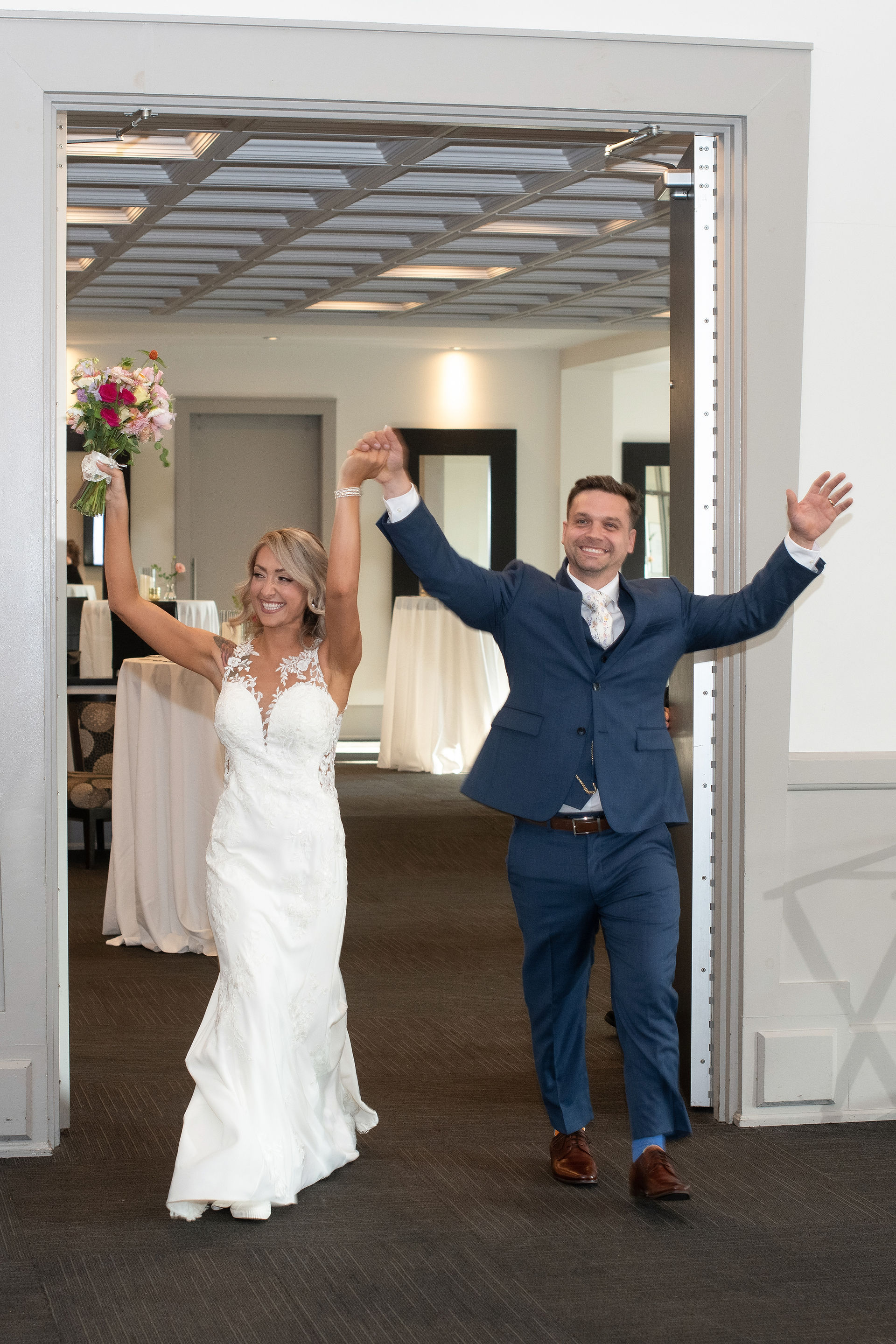 First dance at Amici’s Banquet Hall captured by Niagara wedding photographer
