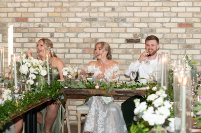 intimate Stonewall Estates wedding in the Niagara Region