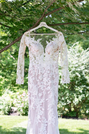 intimate Stonewall Estates wedding in the Niagara Region