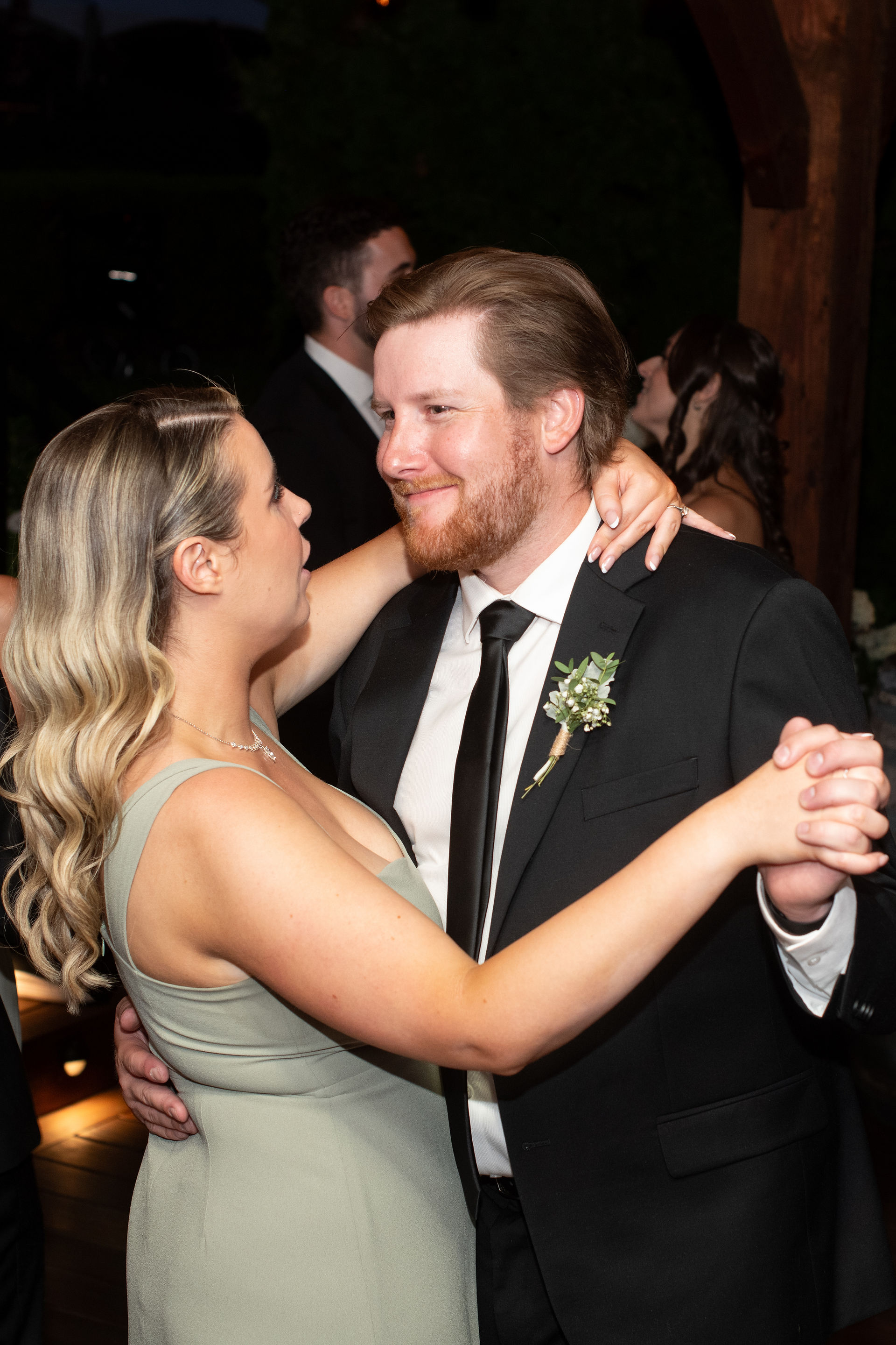 Niagara winery wedding photography at Vineland Estates Estate Winery