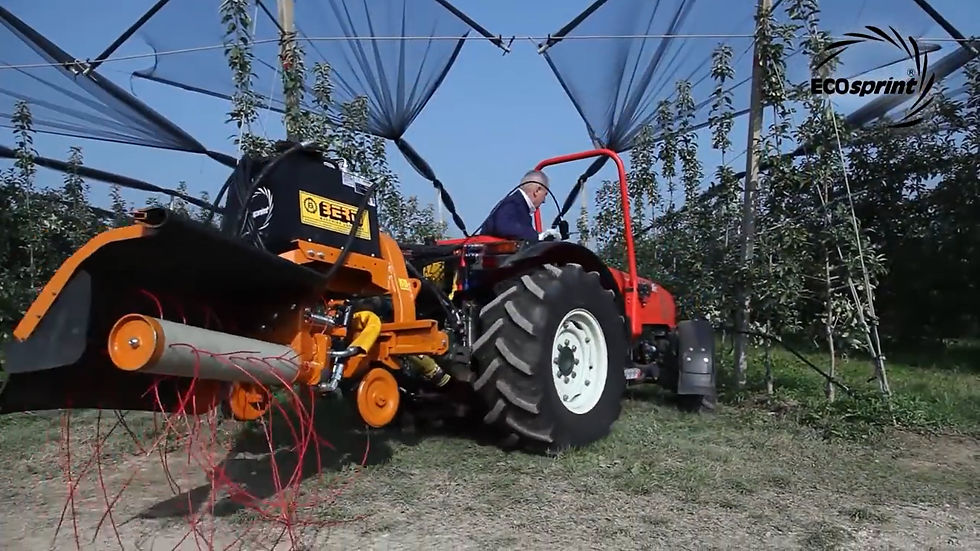 DÉSHERBEUSE-BROYEUR ENTRE LES RANGÉES POUR VERGER ET VIGNOBLES