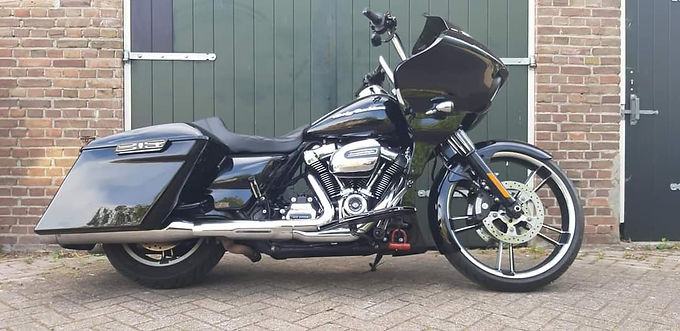 Marcel zn Roadglide uit 2017 met Screaming Eagle stage IV kit
