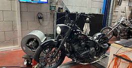 Softail van Ricardo alleen goed afgesteld, Stage 1 