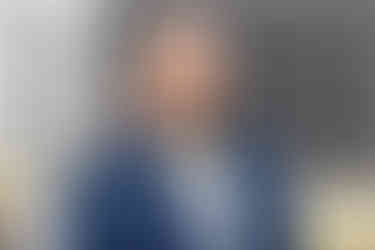 Chris Jordan from JRQ & Associates photographed by James Murphy for Trainman Photography