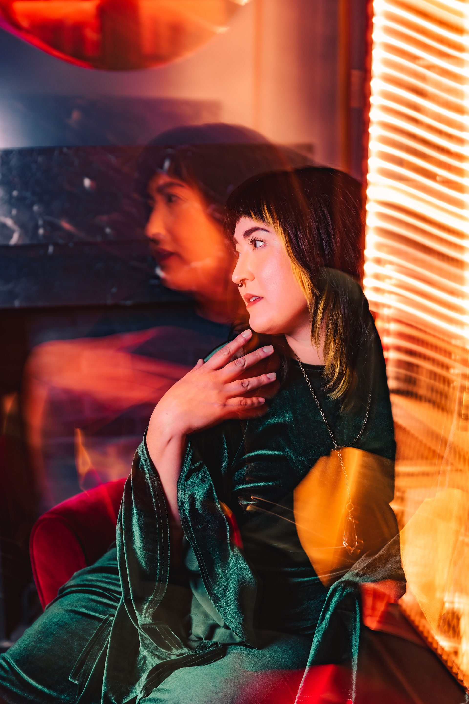 Rebecca Spectre photographed by James Murphy for Trainman Photography at the Chicago Magic Lounge
