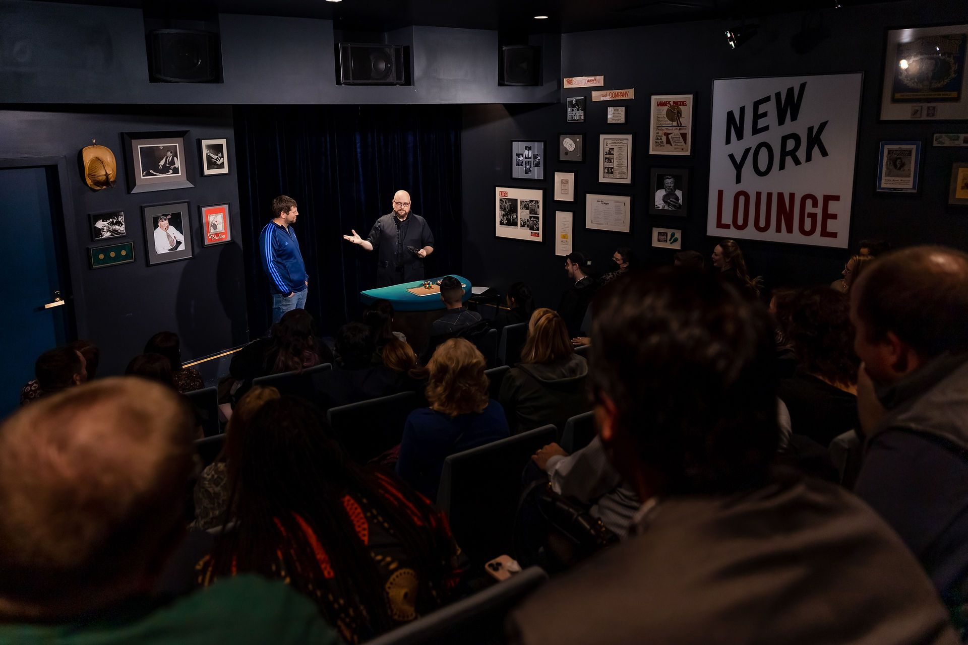 Garrett Thomas performing at the Chicago Magic Lounge photographed by James Murphy for Trainman Photography