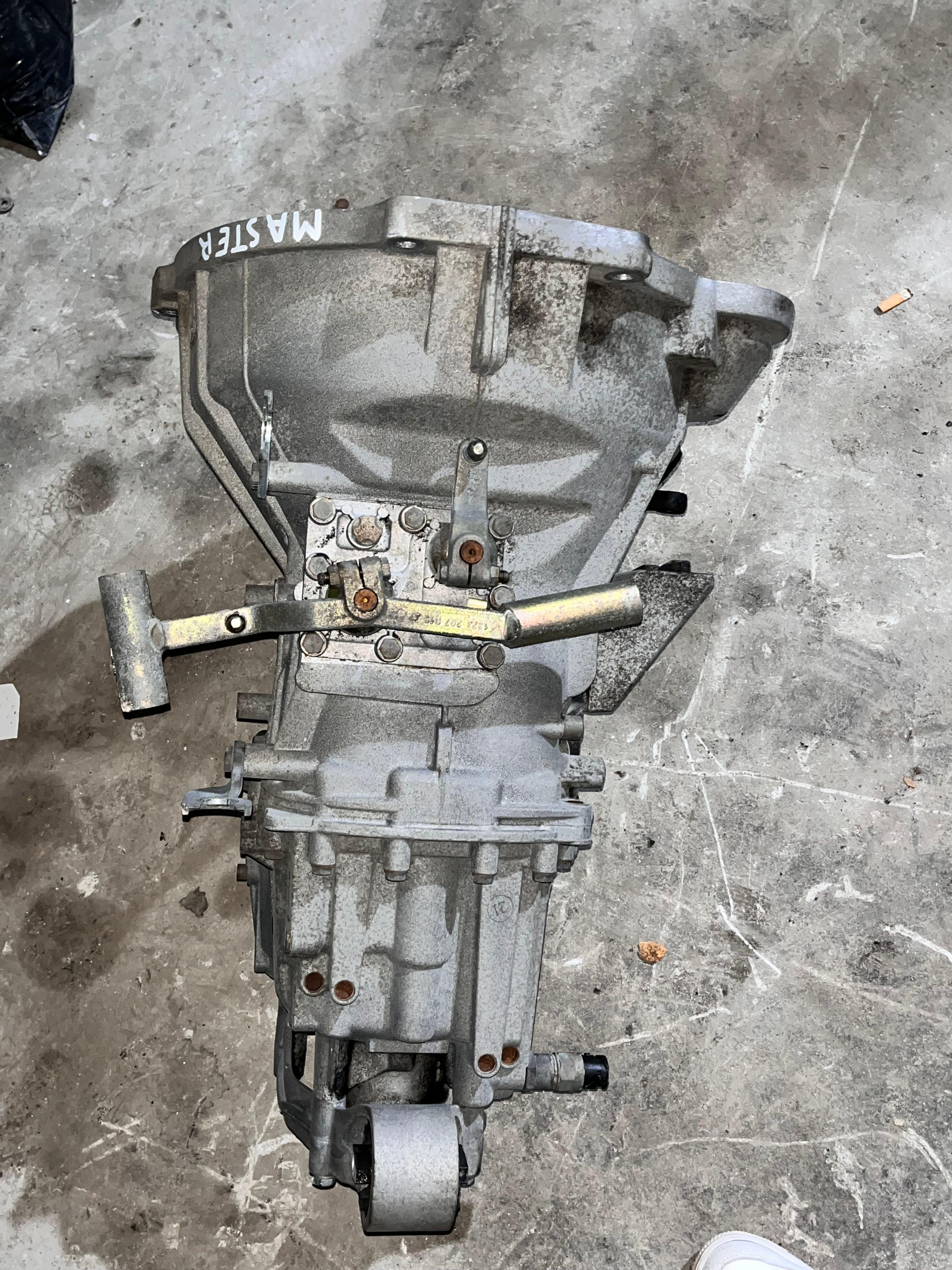 CAMBIO RENAULT MASTER 3.0 2010 (TRAZ.POST)