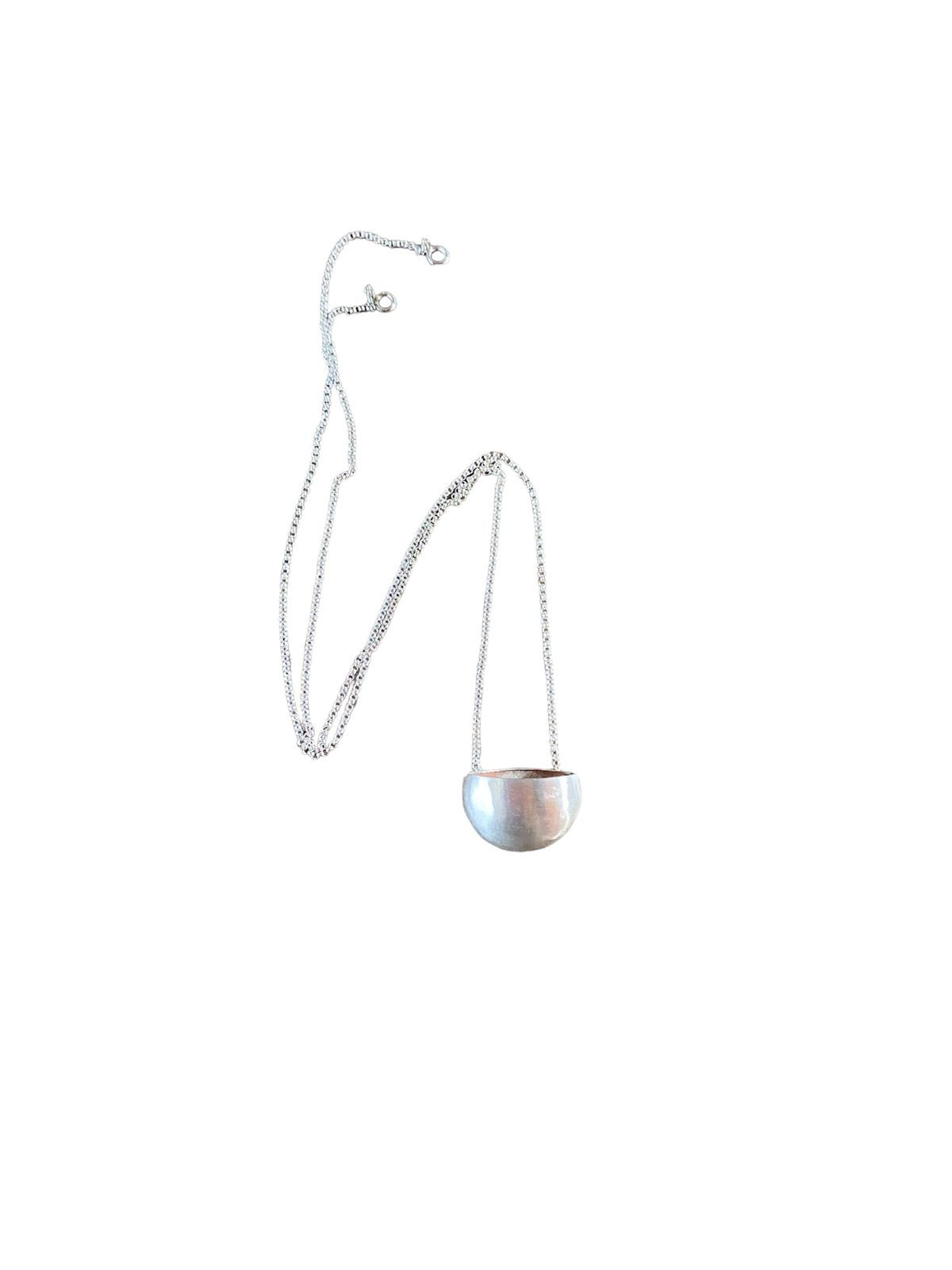 Colar Difusor de Prata Cesta de Bruxa