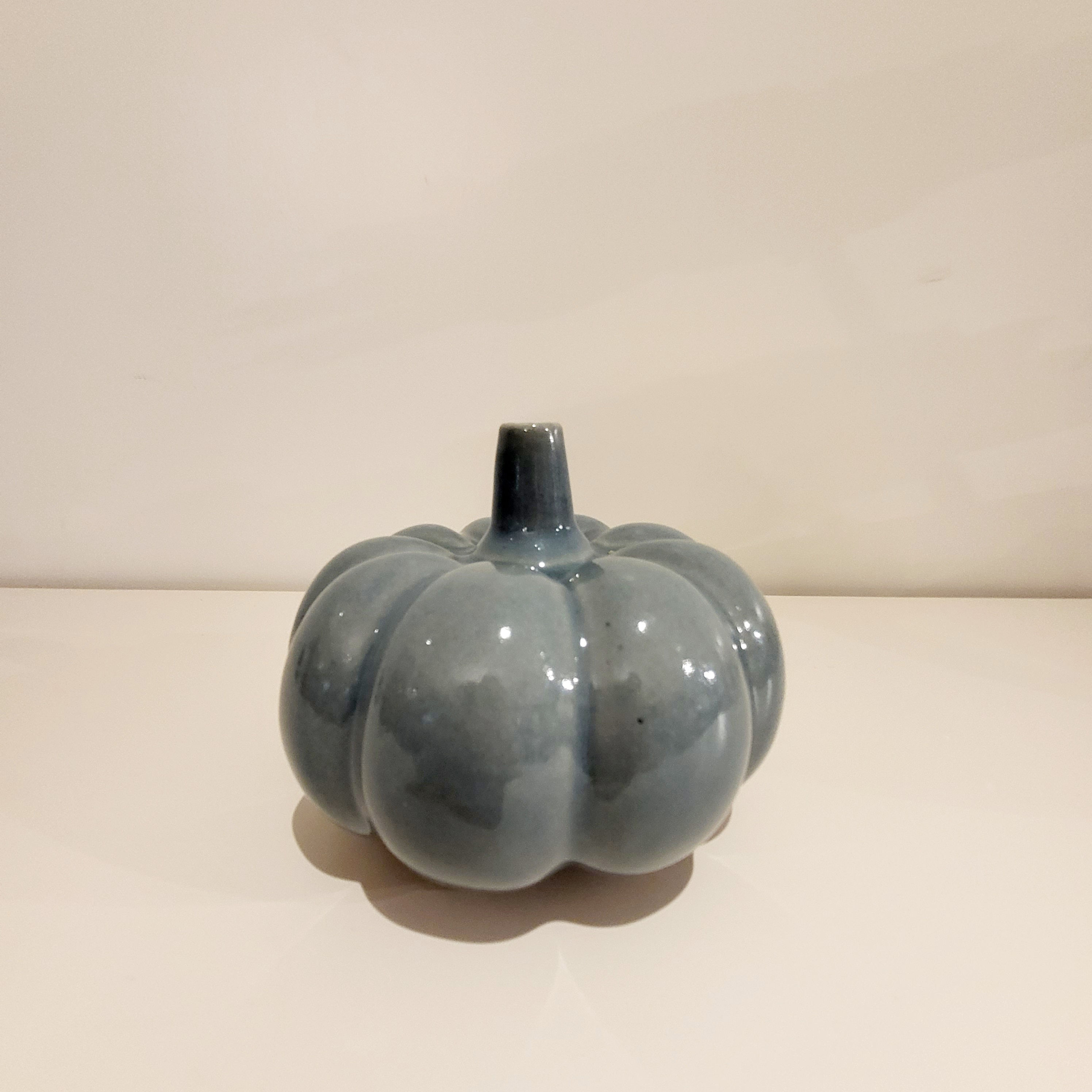 Pepo ( Egg Blue )