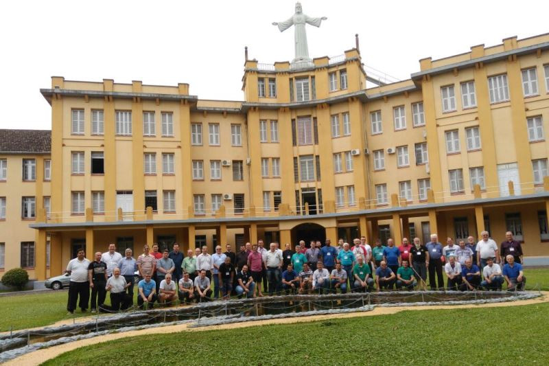 Encontro reuniu 63 padres em São Leopoldo. Foto: divulgação