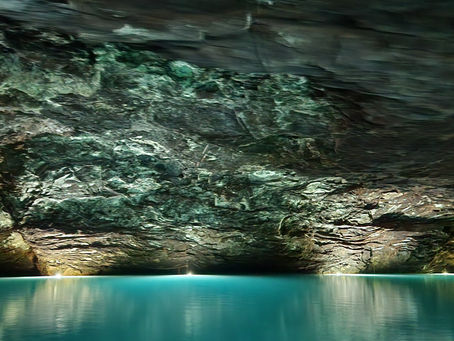 🌄 Cool Down Underground: Exploring Caves in Aruba, France, and Tennessee