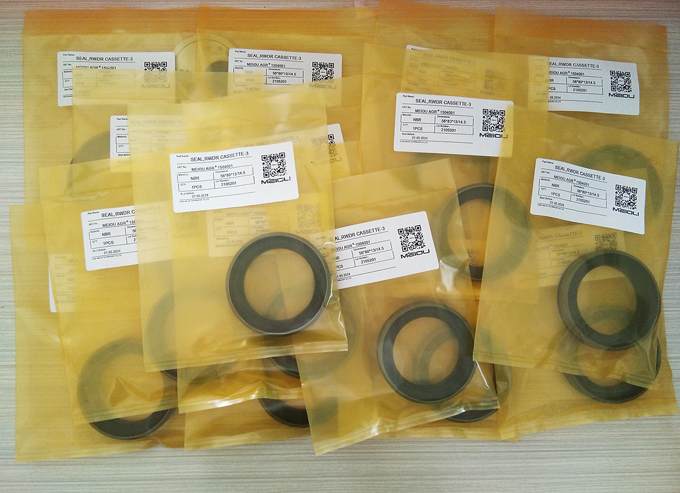 replacement seals for CASE IH TRACTOR