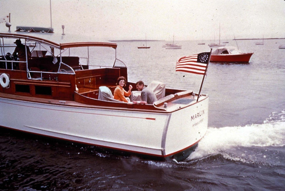 Jacqueline e John Fitzgerlad Kennedy (Courtesy Tod's)