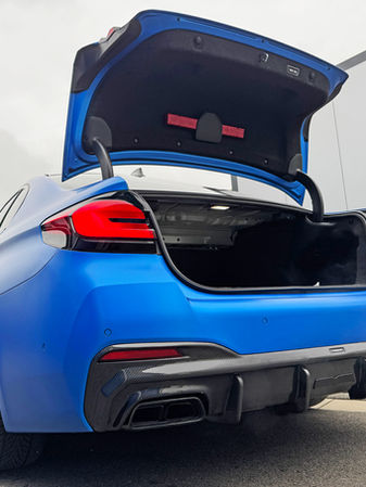 Car Wrapping Hellblau matt BMW M5
