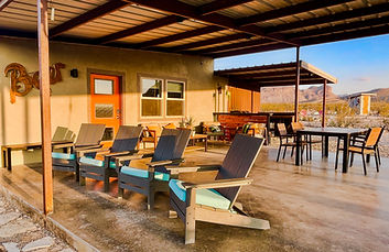 02_westPorch_IMG_1944.jpg