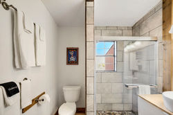 Bathroom (2)