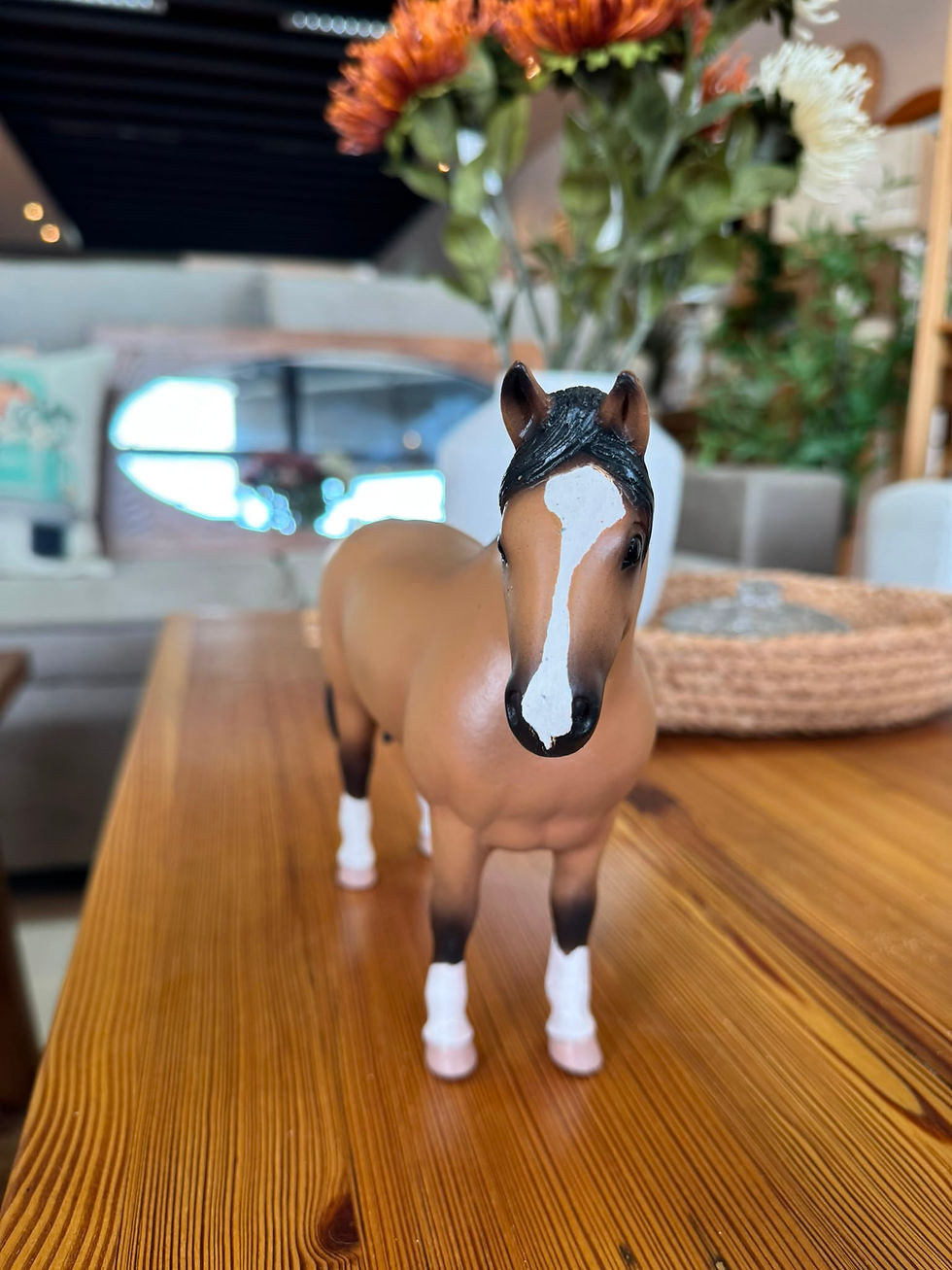 Miniatura: Caballo criollo cola atada (de cerámica) 5