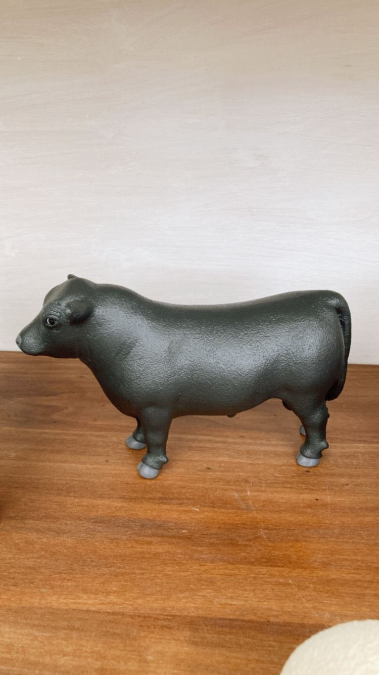 Miniatura: Toro Angus negro (de cerámica)