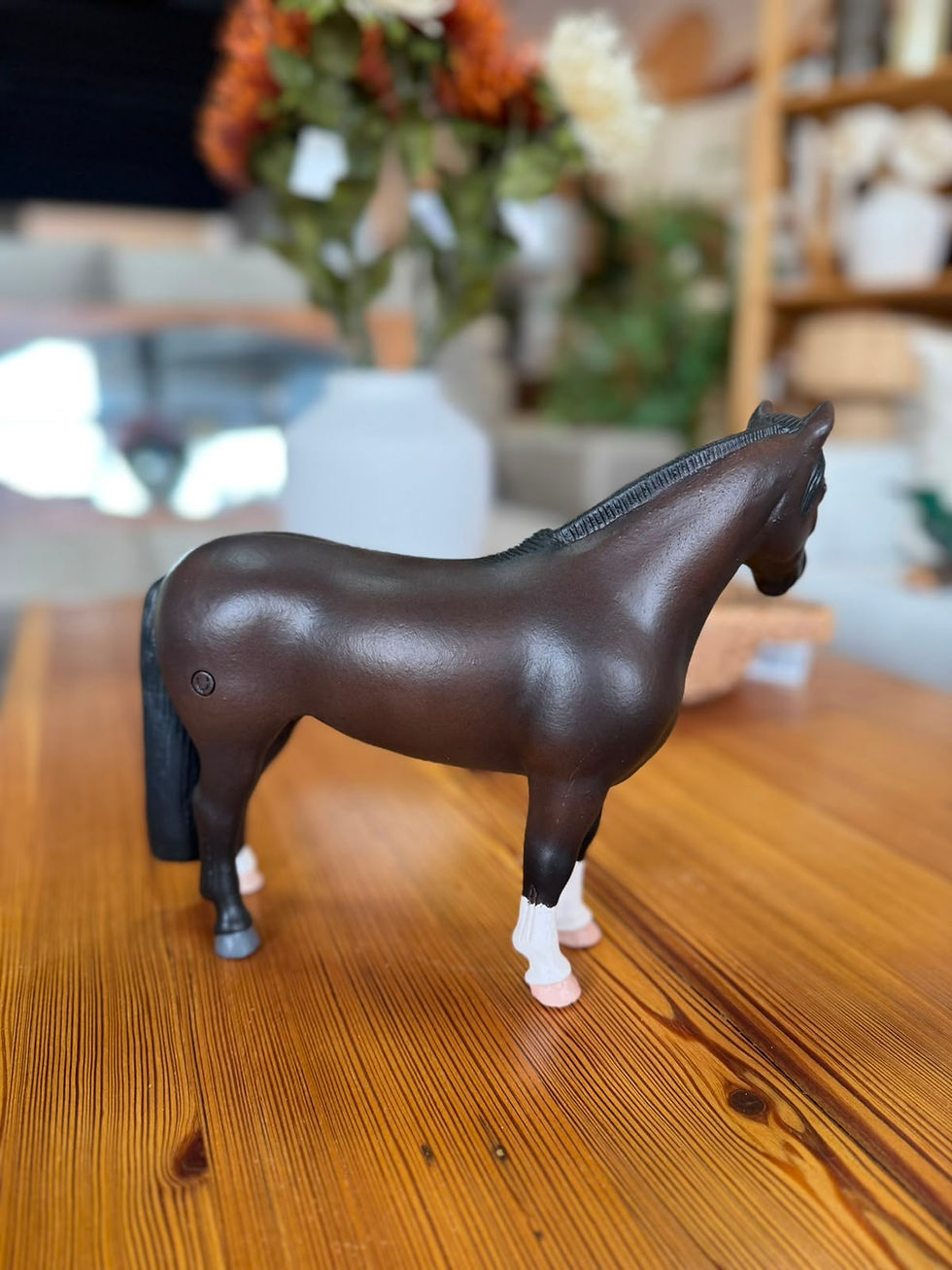 Miniatura: Yegua criolla cola suelta (de cerámica)