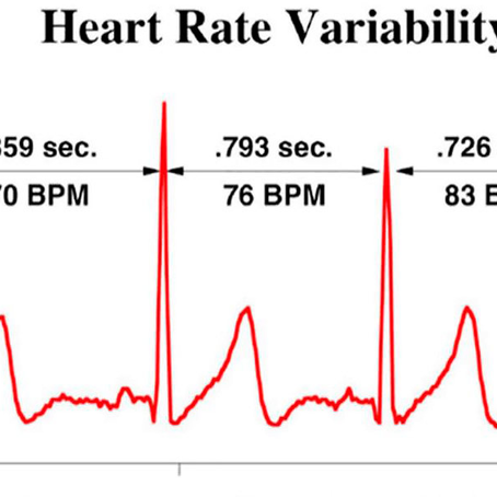 Variabilità della Frequenza Cardiaca: Un Indicatore della Regolazione Emotiva