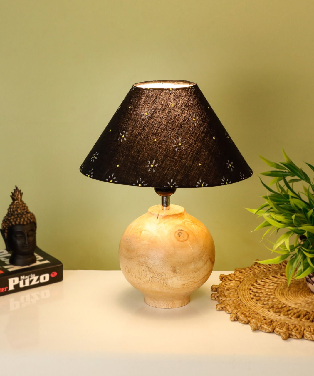 Lamp Surahi Design Wooden handicraft Artifact (Natural Color)