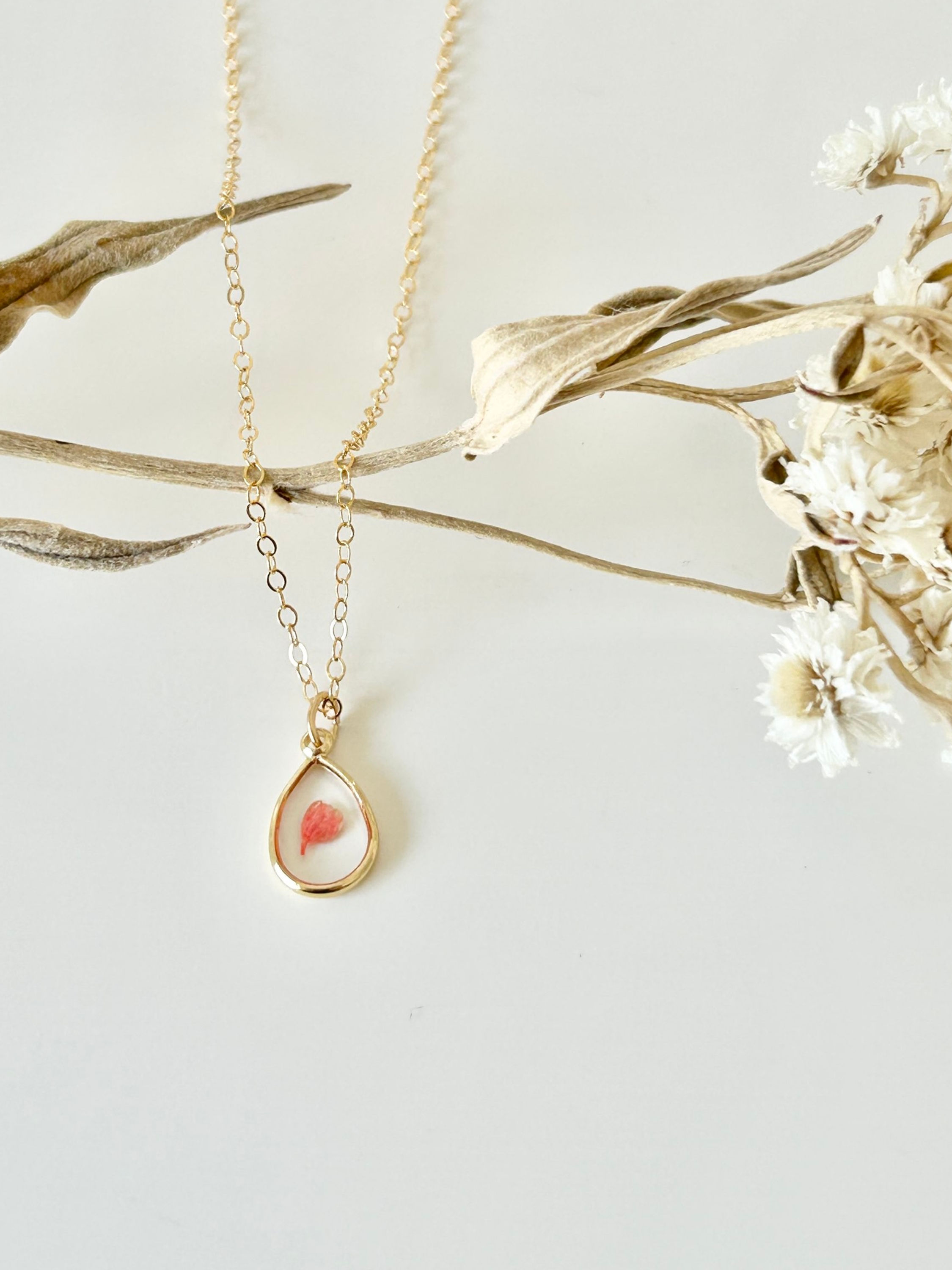 Pretty in Pink Wildflower Necklace