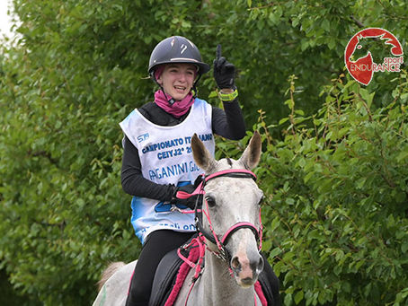 Anche nella categoria Criterium Senior e tappa di Coppa Italia se le sono date di santa ragione, la volata Tavassoli/Laliscia che ci teniamo in caldo; è doveroso dedicare a quest’altra storia un articolo a parte, con foto strepitose by Ludovico Ciotola x Sportendurance.