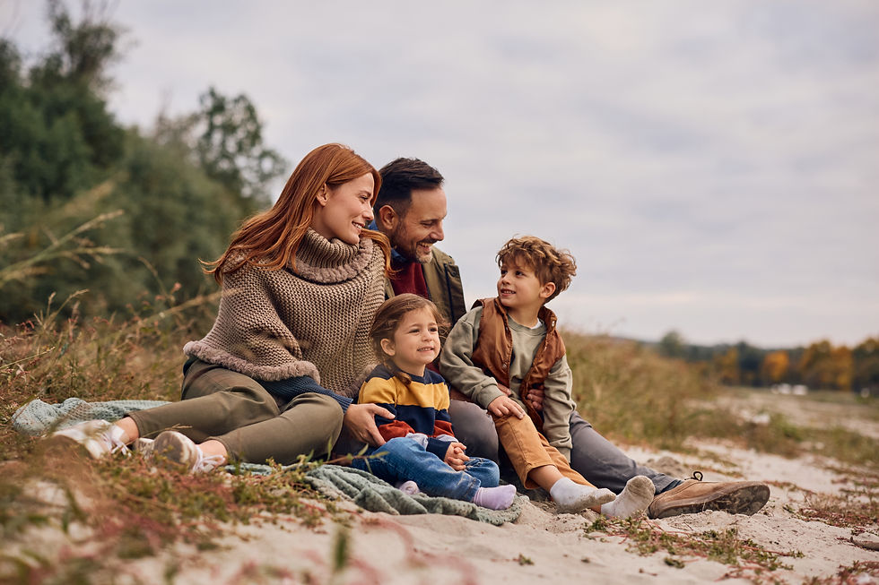 happy-family-relaxing-during-autumn-day-in-nature-2026-01-11-10-14-04-utc.jpg