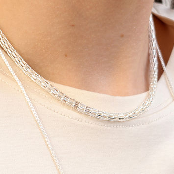 4031 - Chocker Grid