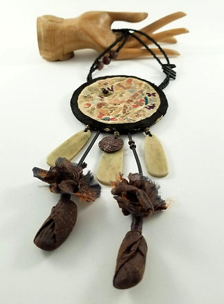 chinese silk necklace