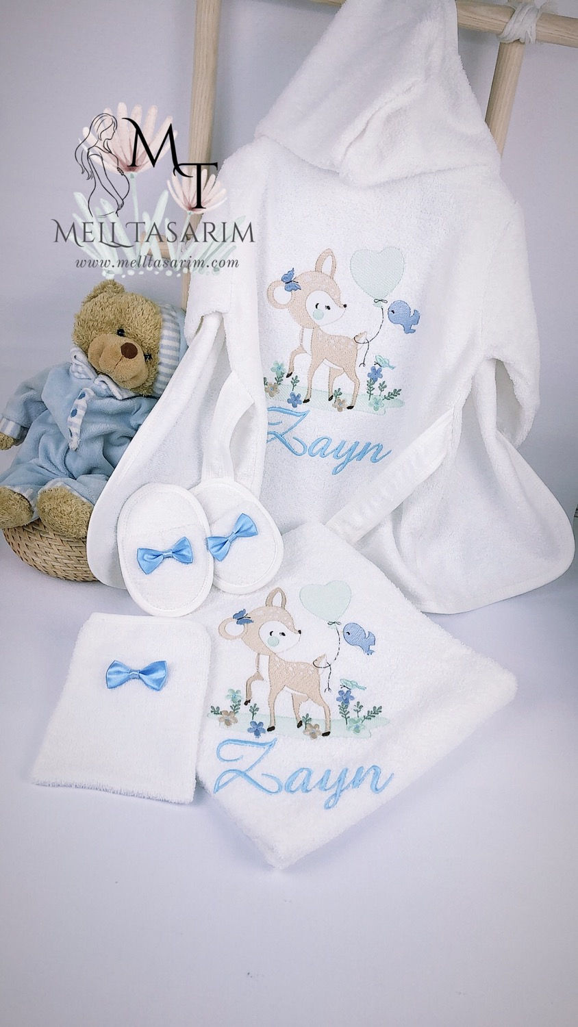 Küçük resim: Bebek Bornoz Seti