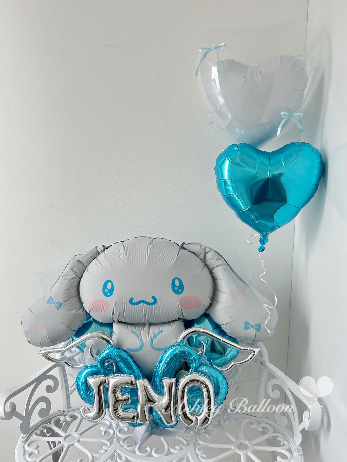【浮かぶ＋手持ち】バルーンブーケ　シナモロール　アイドル生誕祭　卒業式　成人式