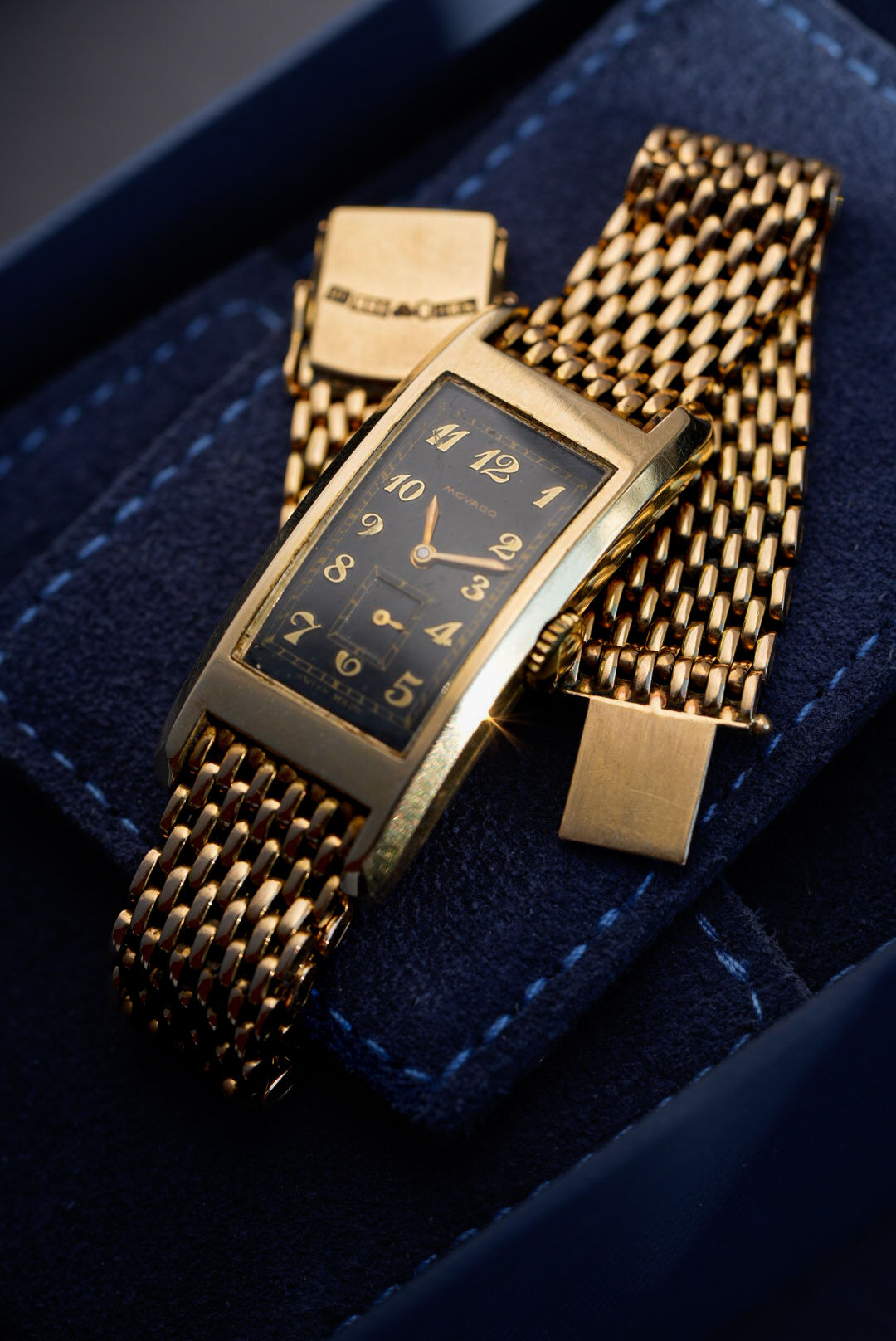 Movado Curviplan breguet numerals