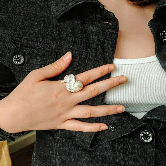 Thumbnail: Sterling Seahorse & Pearl Ring