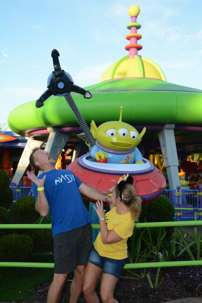 alien swirling photopass