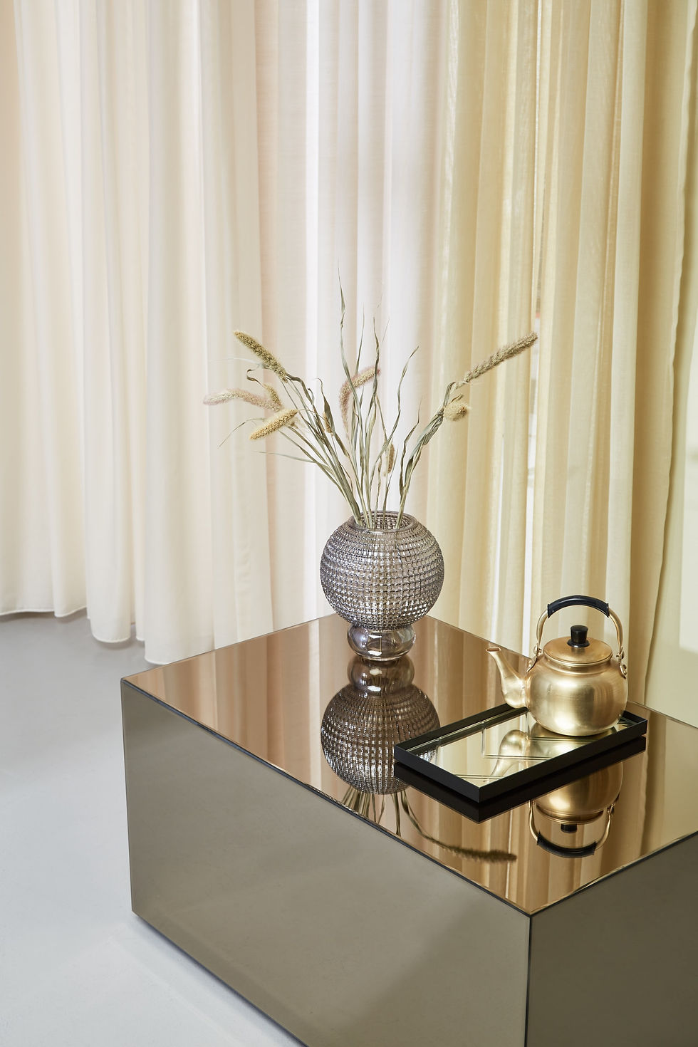 Thumbnail: The Space Coffee Table