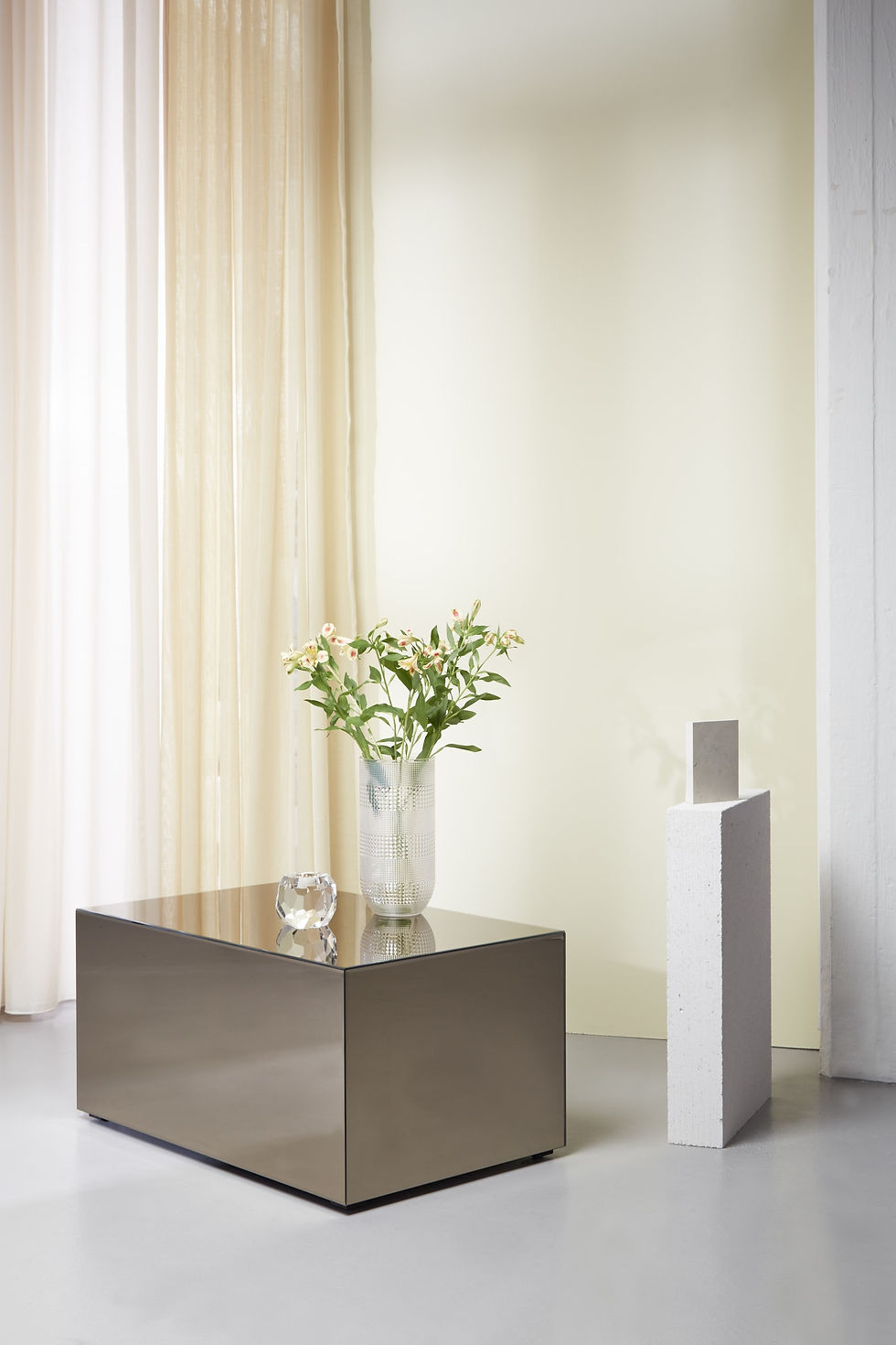 Thumbnail: The Space Coffee Table