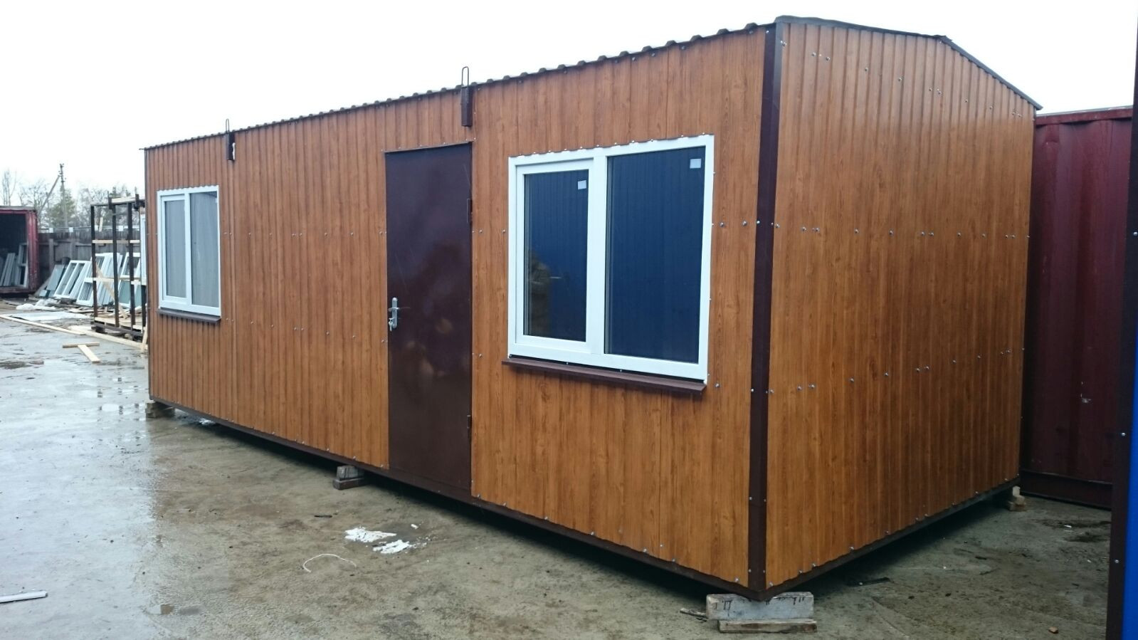 Бытовка с отделкой профлистом