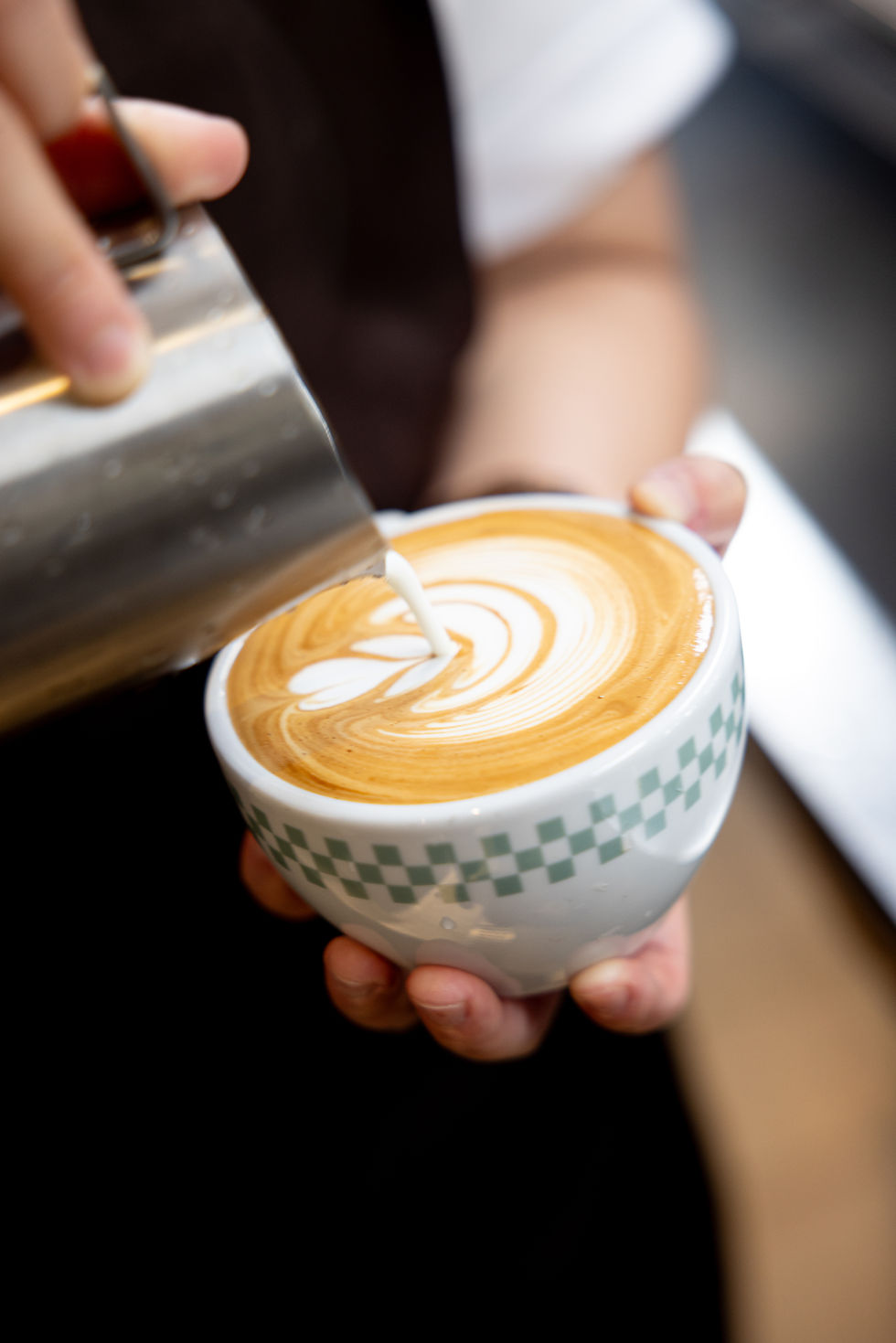 Hooman, Latte Art