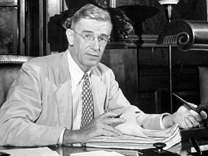 Vannevar Bush: The Man Who Imagined the Internet Before It Existed