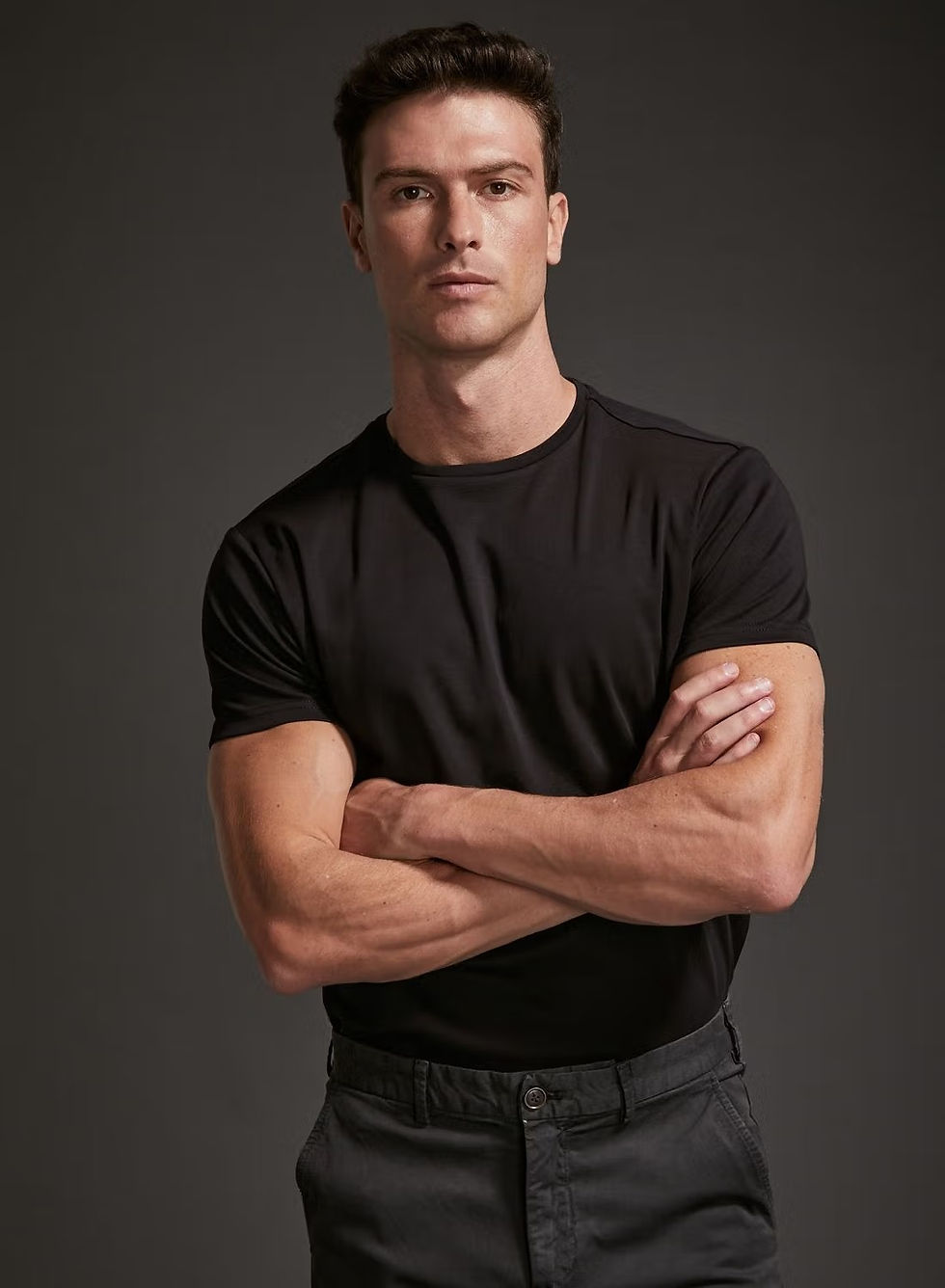 Miniatura: REMERA CUELLO U LIQUID COTTON
