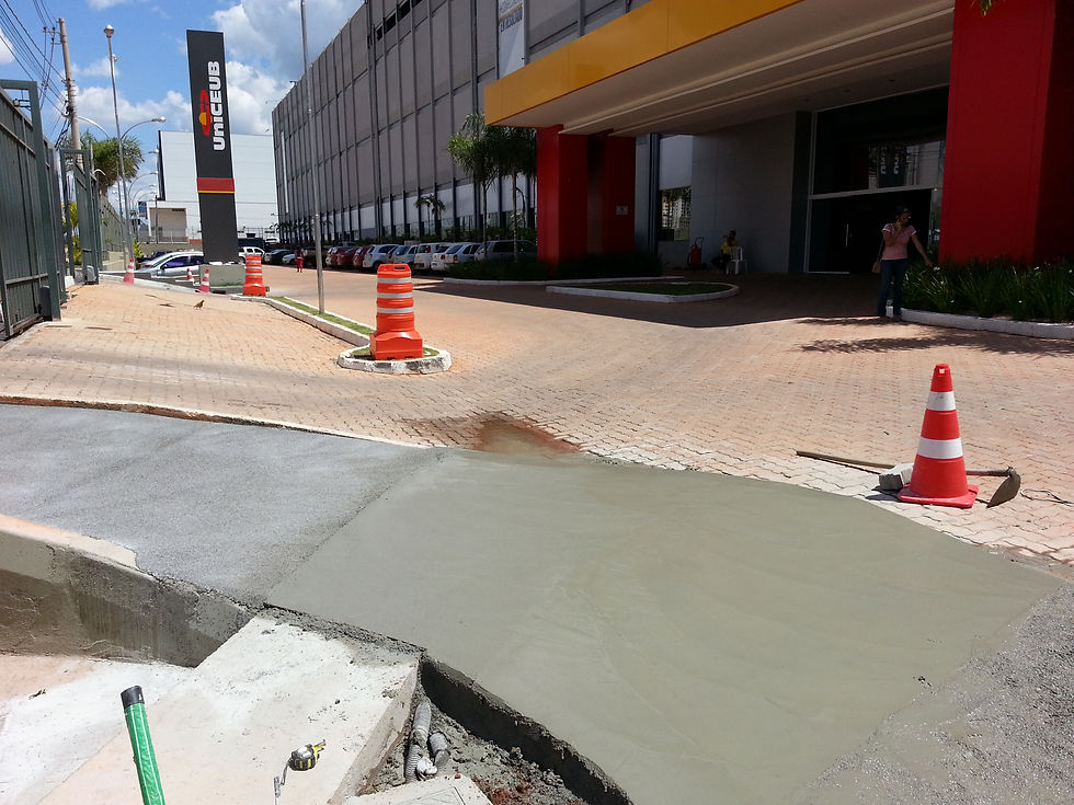 Piso de Granitina CoatingS TowerS