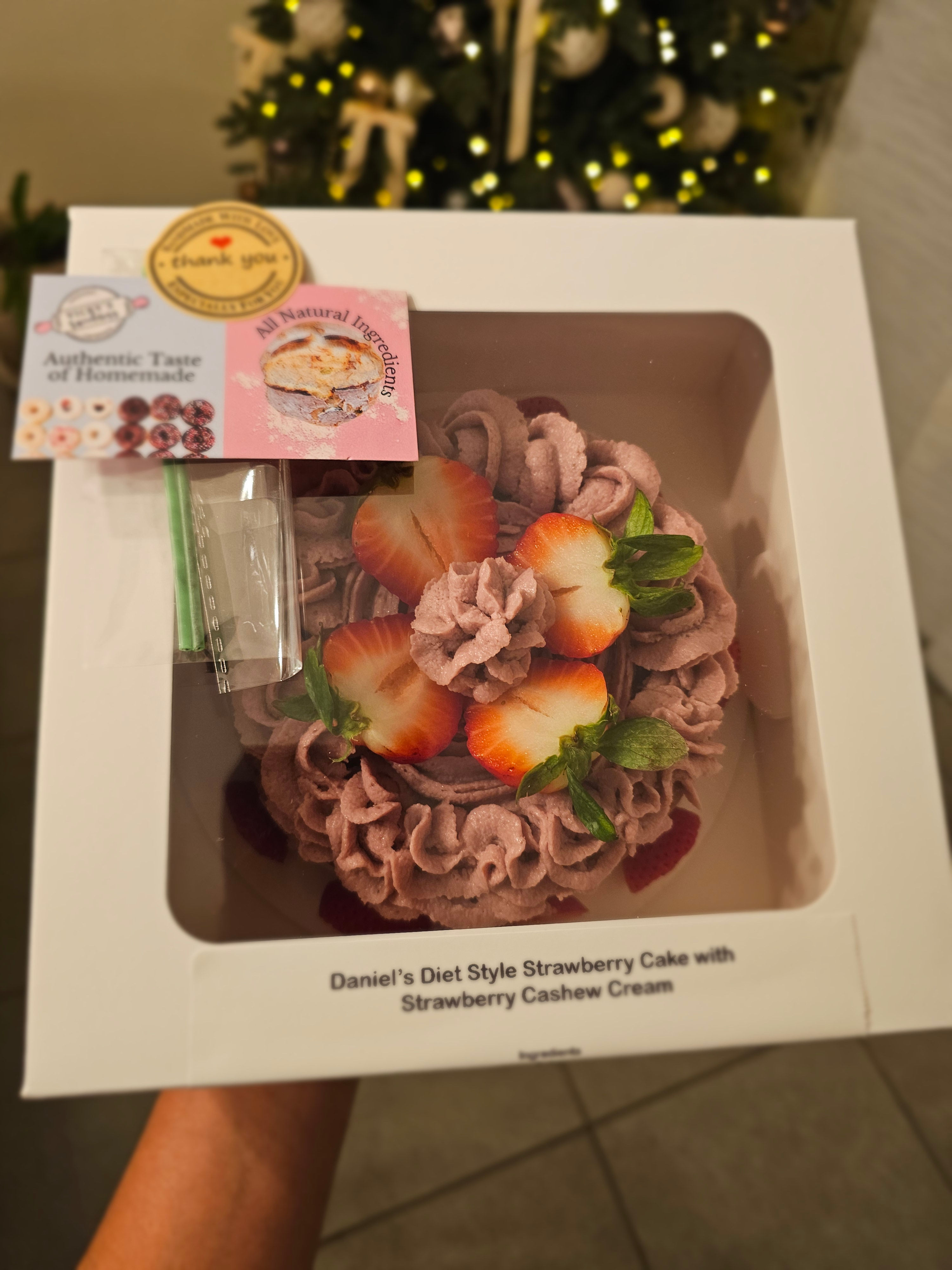 Daniel’s fast Friendly strawberry cake