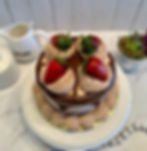 Thumbnail: Chocolate Strawberry Fake Cake (6"x 5")