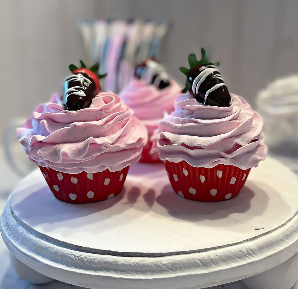 Thumbnail: Pink Sweetheart Valentine Fake Cupcake