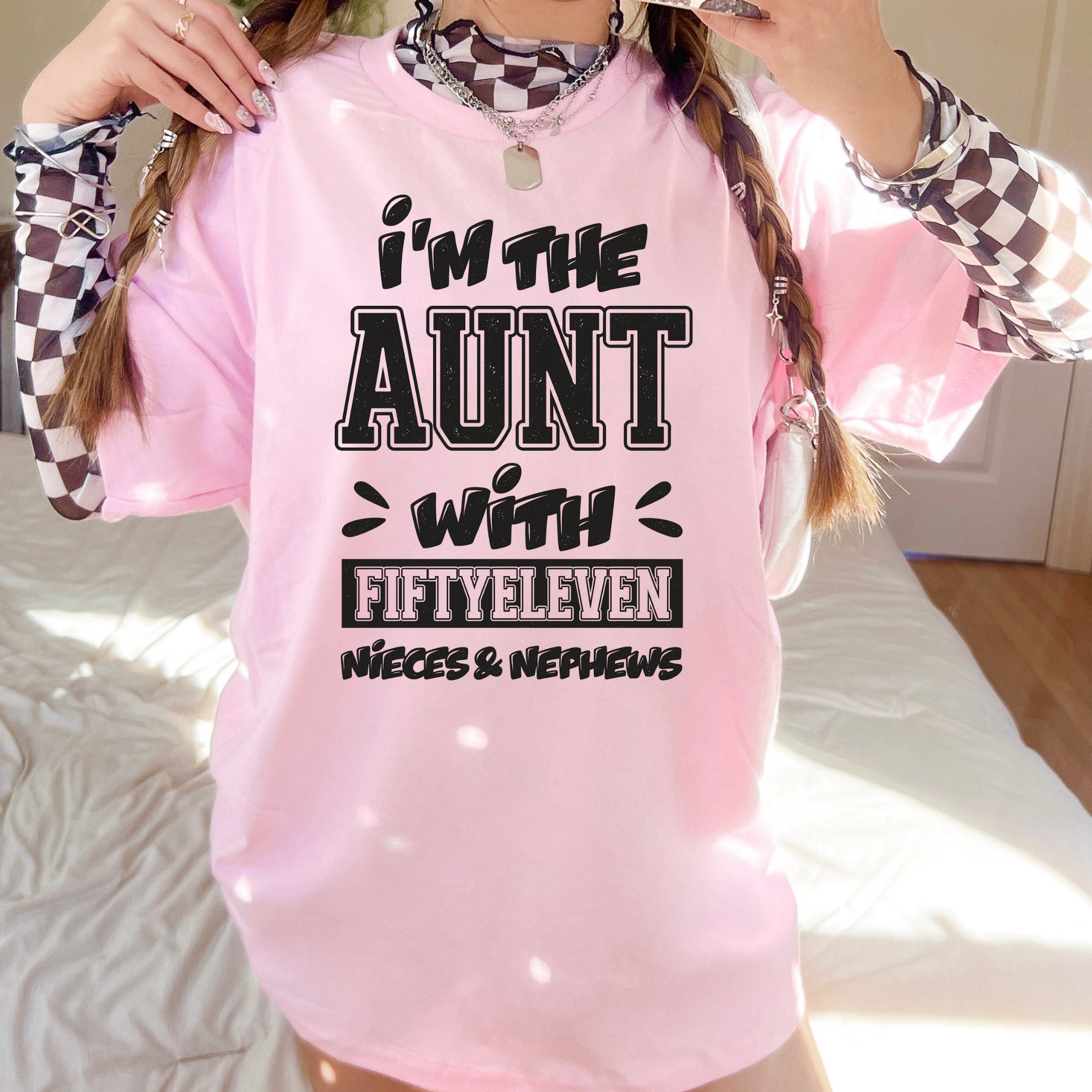 IM THE AUNT WITH THE FIFTYLEVEN