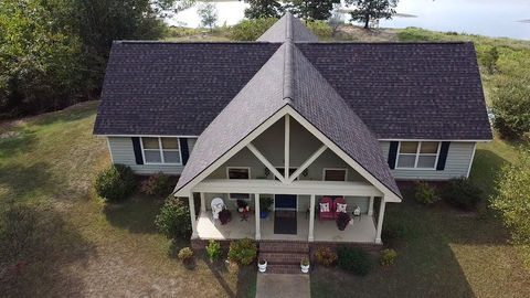 Residential Roof, Asphalt, Waterfront Home